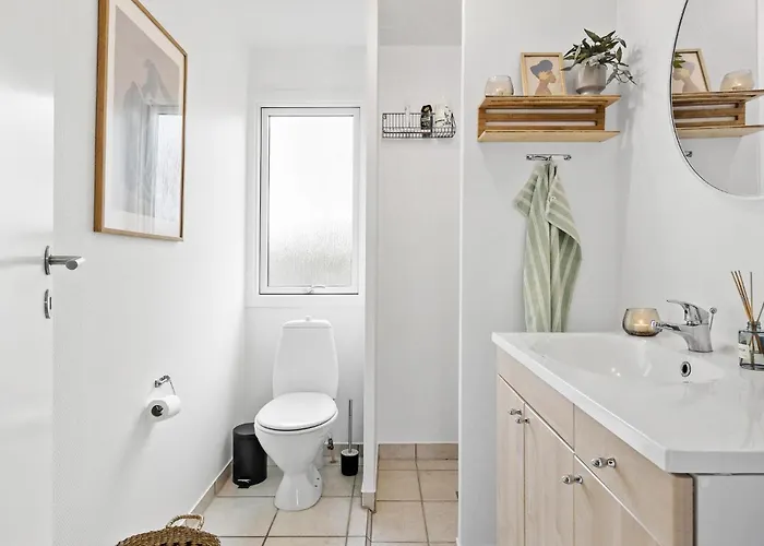 2 Bedroom Awesome In Bogense